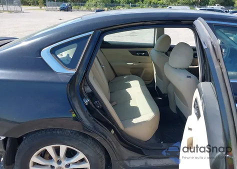 2015 Nissan Altima 2.5 S из США, поврежденный, VIN 1N4AL3AP6FC128328